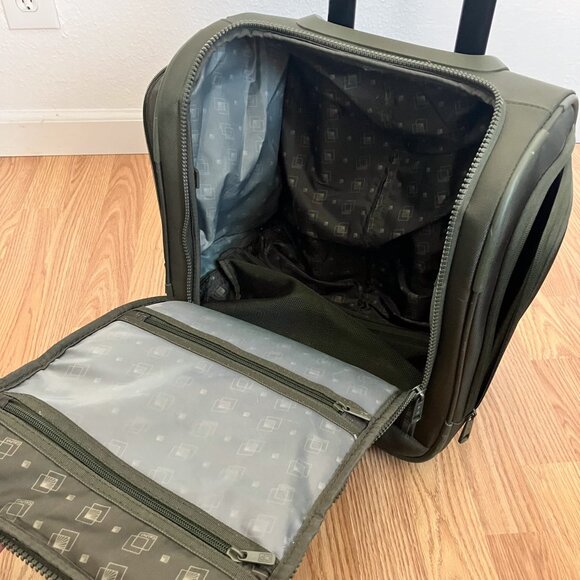 Calpak Murphie Underseat Carry-On Luggage Olive Green - Picture 9 of 16